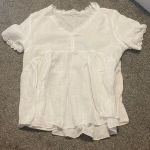 Women’s White Short sleeve top